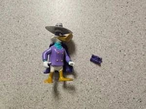 1991 Playmates Disney Darkwing Duck - Figure NEAR COMPLETE. MISSING WEAPON - Picture 1 of 4