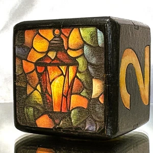 Luminous Lantern - Elegant Evening Glow - Backgammon Doubling Cube 36mm - Picture 1 of 9