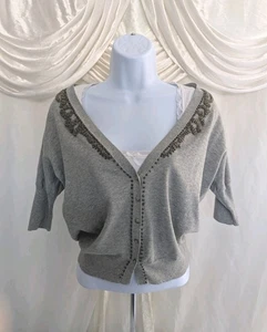 American Eagle Vintage graue Strickjacke Metall Perlen Details klein Kurzarm - Bild 1 von 11