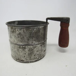 VTG wood handle flour sifter NATWARE 2 cup Metal measuring PRIMATIVE RUSTIC FARM - Picture 1 of 4