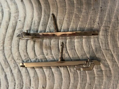 1968 dodge charger LOWER CHROME WING VENT PIVOT RIGHT LEFT B-BODY STOCK PHOTOS  - Image 1 of 4