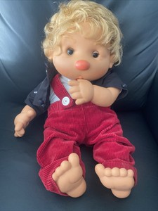 distribuidora de muñecas geli