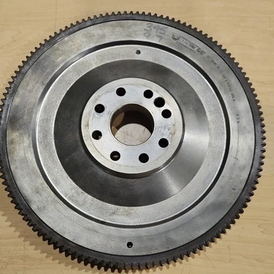 Volante CAT C7 y pieza de engranaje de anillo # 133-5001 Foto 1 de 4