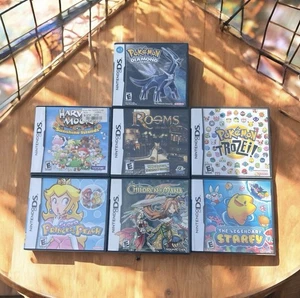 Nintendo DS Spielehüllen & Hefte Pokémon, Trozei, Prinzessin Pfirsich + Extras  - Bild 1 von 4