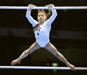1996 Olympics: Women's Compulsories, Gymnastics DVD- Dawes/Gogean/Moceanu/Miller - Picture 1 of 8