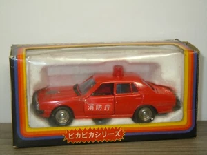 Skyline Saloon Fire - Sakura 2 Japan 1:43 in Box *42368 - Bild 1 von 4