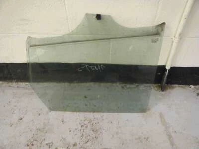 Renault Megane Scenic 2003-2009 Passenger NSR Rear Window Glass - Image 1 of 2
