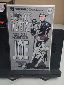 RARE WHITE Metal BW BURST Donald Trump JUDGE DREDD 1 Homage COMIC LTD 25 - Picture 1 of 3