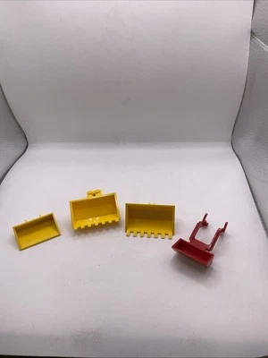 4 x Lego Digger Buckets 2 x 7 Teeth Yellow , 1 Smaller No Teeth Yellow And 1 Red - Image 1 of 4