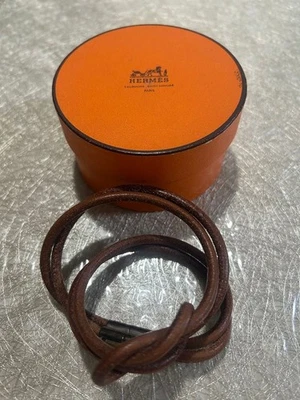 Collar Hermes Cuero Marrón Cierre Metal 36cm Usado Foto 1 de 4