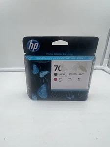 Genuine HP 70 Matte Black & Red Printhead Date: December 2019 - Photo 1/3