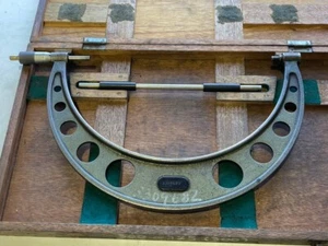 USED Mitutoyo OM-325 Outside Micrometer 300-325mm with Box & Standard Bar Japan - Picture 1 of 10