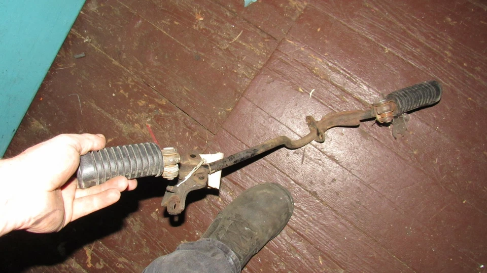 1972 honda cl350 передние ножные колышки левый правый колышек - Изображение 1 из 1