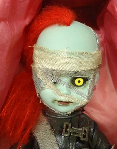 Club Mezco Exclusive Living Dead Dolls Jeepers Limited Rare 2005 Boxed Red Girl - Picture 1 of 24