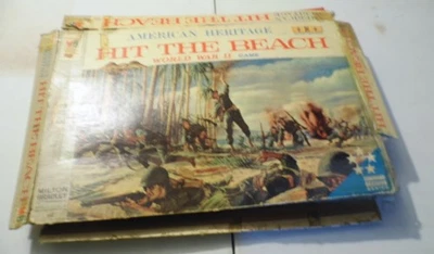 Milton Bradley command decision series - Hit the Beach incomplete - Image 1 of 4
