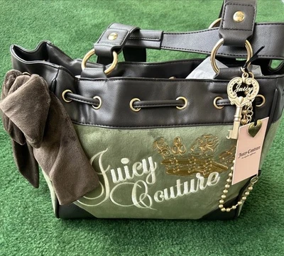 Juicy Couture Daydreamer The Key To Juicy Tote Handbag Super Greens/Bow Limited - Image 1 of 4