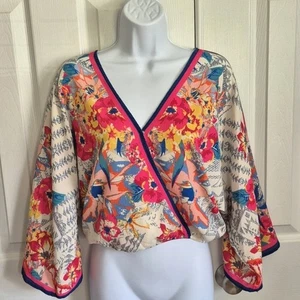 Top corto Flying Tomato fluido boho floral manga ancha para mujer pequeño - Imagen 1 de 15