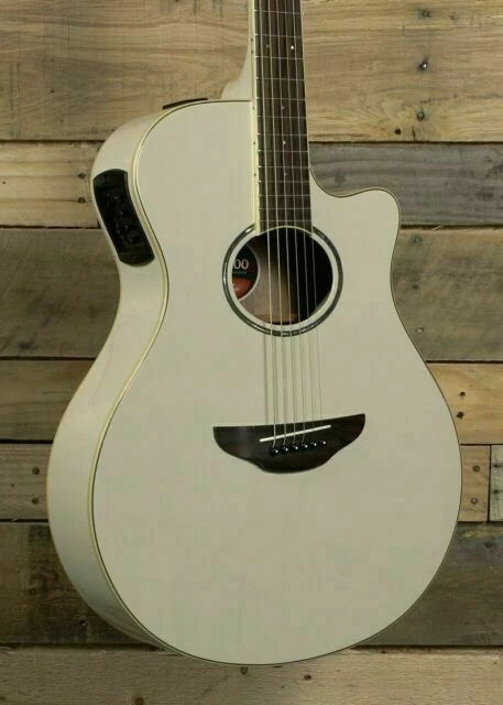 Yamaha APX600 Acoustic Electric Guitar (APX600VW) - White