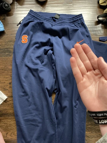 Nike Syracuse Basketball Men’s XLT Team Issued Sweatpants Cover