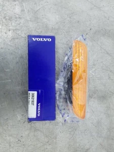 VOLVO S40 V40 2001 - 2004 BUMPER MARKER POSITION LAMP 30621937 N/S/F OR O/S/R - Picture 1 of 1