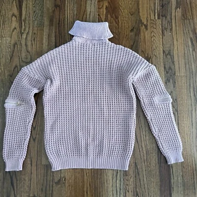 Suéter para mujer Guess cuello alto dorado cremallera acento en el codo rosa polvoriento rubor talla L Foto 1 de 4