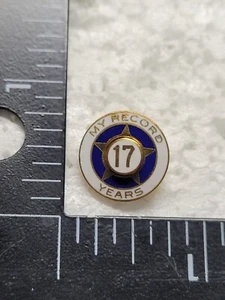 MY RECORD 17 YEARS HAT LAPEL PIN PIN BACK USED (DD3079) - Picture 1 of 3