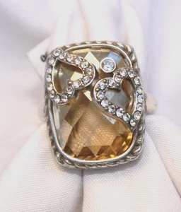 Neu Brighton Ihre wahre Farbe zarter Silber Gold & klare Kristall Herz Ring Größe 7 - Bild 1 von 4