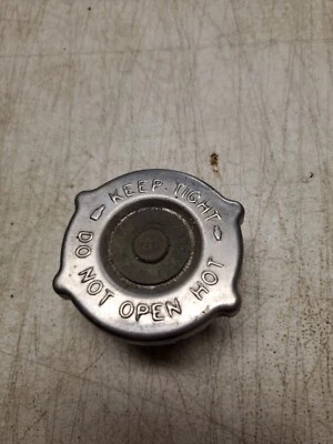 Tapa de presión del radiador Dodge Caravan & Town & Country 2001-2007 OEM 52874 Foto 1 de 2