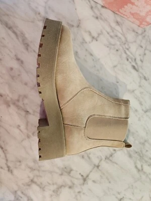 Женские сапоги размер 8 - Изображение 1 из 4