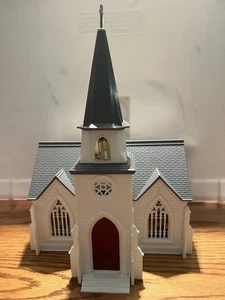 Plasticville C-18 198 Cathedral O Gauge Complete with minor repair done - Picture 1 of 9