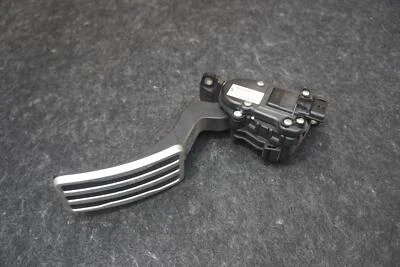 Sensor de acelerador de pedal de gas 18002JF10A OEM Nissan GT-R 2009-21 Foto 1 de 4