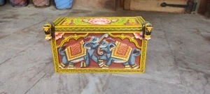 Vintage wooden box / Wooden chest box / Wooden box painted / Storage box - Picture 1 of 8