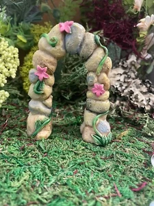 Dollhouse Fairy Garden Accessories Enchanted Forest Garden Gate ARCH Cobblestone - Picture 1 of 1