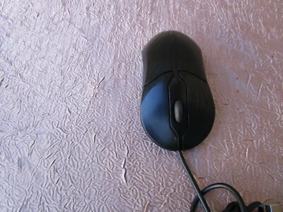 Dell  Mouse  DP/N XN967 USB  Wired Optical Mouse. TESTED/ WORKS - Image 1 of 4