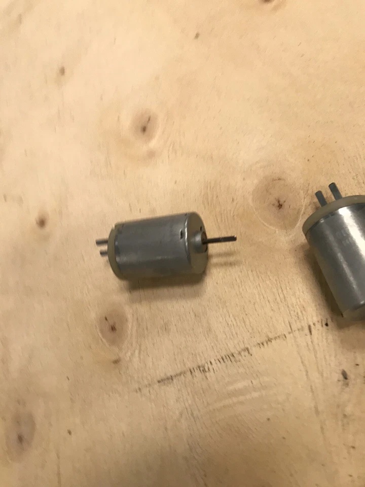 HS1-016C ELECTRIC Motor 12V DC RC CAR Torque Drill Robot Electric DIY TOYS Shaft - Image 1 of 3