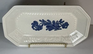 Pfaltzgraff Yorktowne Blue Bread Plate-A Joyous Heart Makes Loaves Taste Better - Picture 1 of 4