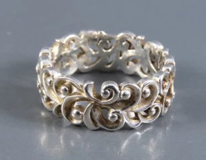 STERLING SILVER Scroll Work Cut-Out Carved Band Ring LOVELY DETAILS Dots/Curls 7 - Picture 1 of 5
