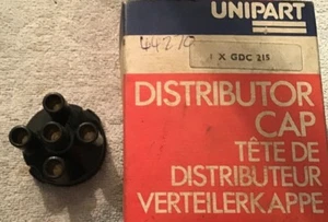 DISTRIBUTOR CAP UNIPART GDC215 INTERMOTOR 44270 RENAULT MAZDA - Picture 1 of 3