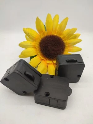 Interruttore a Pulsante per accensione luce Ante mobili nero utensili - Immagine 1 di 2