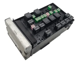 2003-2007 Dodge Caravan Town & Country Fuse Box TIPM Integrated Power Module OEM - Picture 1 of 5