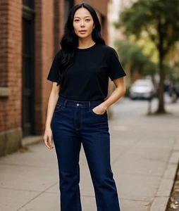 Old Navy Wow Jeans Women’s 14 Short Boot-Cut Mid-Rise Dark Wash Denim Pants NWT - Picture 1 of 11
