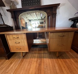 Mid Century Desk by Morris of Glasgow - Picture 1 of 14
