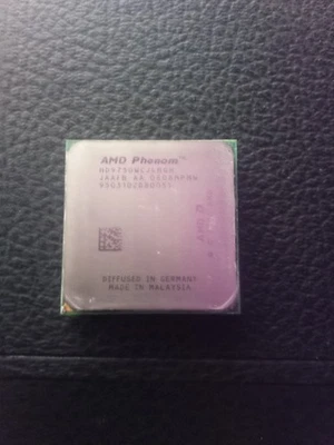 AMD Phenom X4 9750 2.4GHz Quad-Core (HD9750WCJ4BGH) Processor - Image 1 of 2