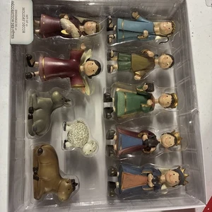 NIB Love And Light Christmas Nativity Scene 10 Piece New Resin Free Shipping - Picture 1 of 4