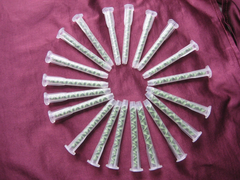 20 BOQUILLAS MEZCLADORAS EPOXI ADHESIVAS SOLDADURA ESCOCESA 3M NUEVAS. Foto 1 de 1