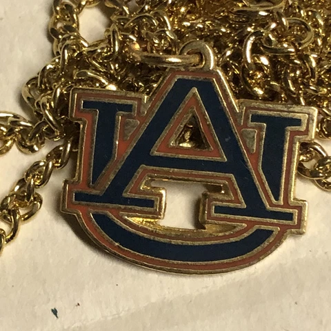 Auburn Tigers Logo 18" Necklace by Peter David Cover