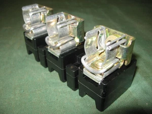 Allen-Bradley 1491-R126 Fuse Block, SER A - NEW Surplus! - Picture 1 of 6
