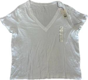 NWT Women's A New Day Large Short Sleeve V-Neck T-Shirt White - Picture 1 of 4