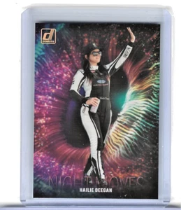 Hailie Deegan 2024 Donruss Racing Night Moves #1 SSP Case Hit - Photo 1 sur 2