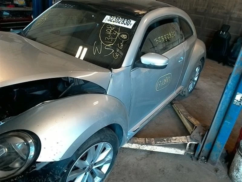 Generador Alternador Motor ID Cbpa 140 Amp Bosch Fabricante Se Adapta 05-16 JETTA  Foto 1 de 4